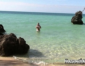 content/pussy_in_paradise/0.jpg